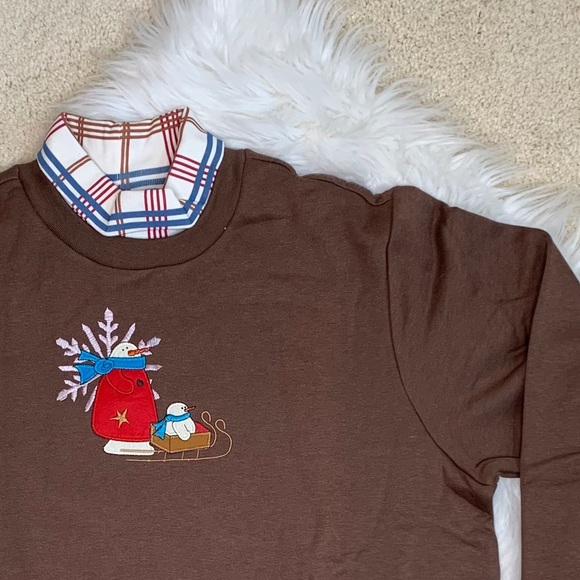 NEW snowman turtleneck Sweatshirt Large - Picture 2 of 16